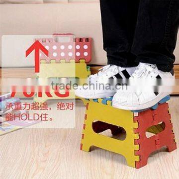 Easy to Fold and Open Baby Plastic Folding Stool photo-3