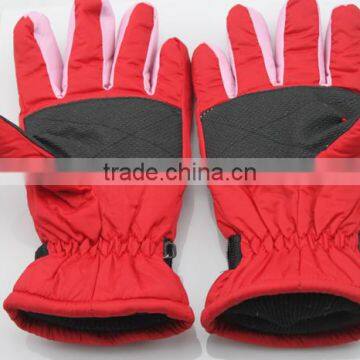 Ski gloves winter sport riding gloves, comfortable and cheap keep warm gloves