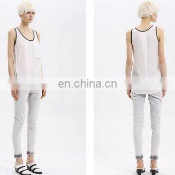 T-WV504 Lady Loose Fitted White and Black Chiffon Singlets Wholesale Tank Top photo-4
