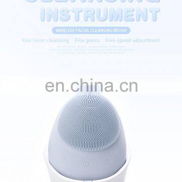 Well Designed Electric Cleanser Silicone Facial Cleansing Brush For Face