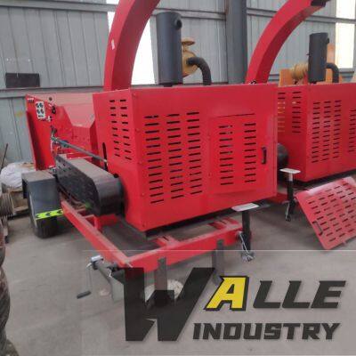 Diesel Engine Tree Mobile Wood Branch Crusher Machine Horizontal Grinder for Sale