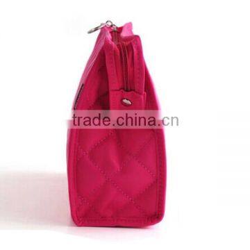 Travel Cosmetic Bag Convenient Waterproof Makeup Tools Bag photo-3