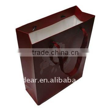 printed paper bag with hot stamp and spot UV