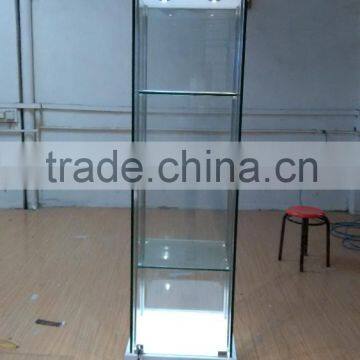 Red Wine Glass Showcase