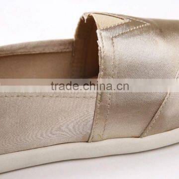 2016 Classic Shoes With Satin Upper Material Women Casual Shoes Flat Injected Shoes photo-2