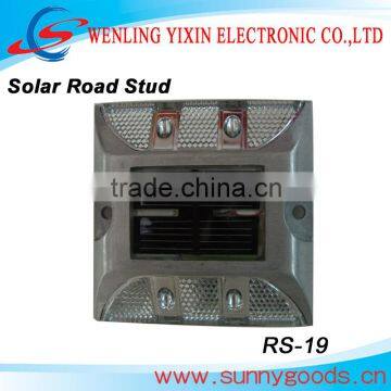 driveway reflective solar road stud