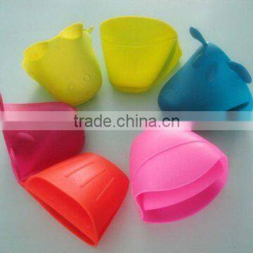 Wholesale heat resietant silicone pot holder for microwave oven use