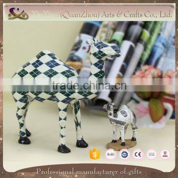 Delicate Style Indoor Camels Polyresin House Decoration photo-4