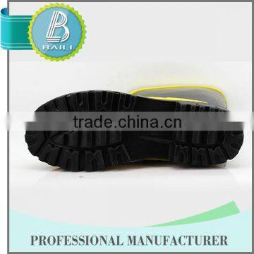 New Products 10 Years Experience Latest Design Rain Fashionable Boots for Girls