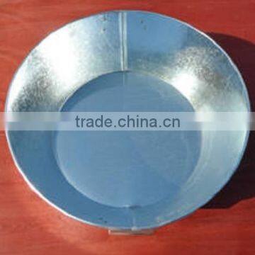 Galvanized steel basin for children