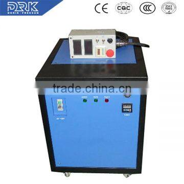 Aluminum anodizing equipment with dc variable