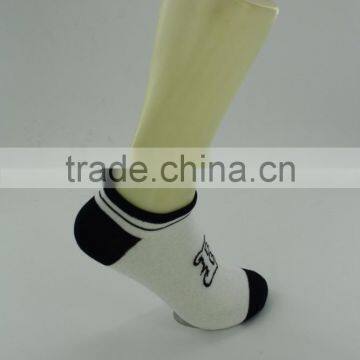 Japanese White Ankle Sport Socks Women photo-3