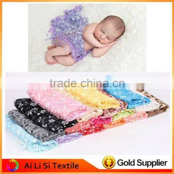 Fashion Design Newborn Baby Lace Fringe Triangle Wrap Cover Layering Blanket Photo Prop