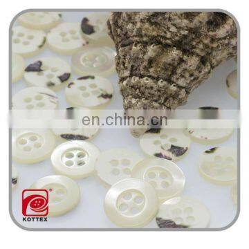 Natural trocas shell button with green skin,beautiful buttons for beauty