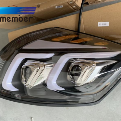 OE Member 82329127 Headlamp-R With Bulbs Truck Aftermarket Headlight American Truck Body Parts For VOLVO VNL VN VNM photo-2