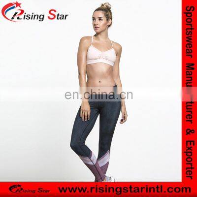 Hot Women Leggings in Parting Stylish photo-3