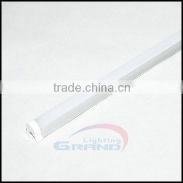 2015 Modern and Practical UL certificate Clear t5 led tube 5w