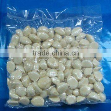 Fresh Peeled Garlic