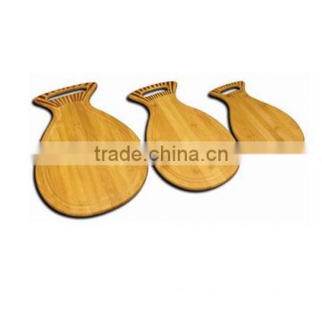 Factory supplier wide Grain Pineapple bamboo chopping boards / cutting board for wholesale with LFGB,FDA