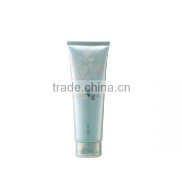 Aqua Whitening & nourishing Cleanser 100ml