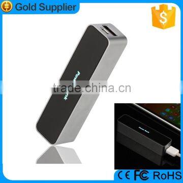 hottest item rechargeable 2000mah light up logo power bank biyond