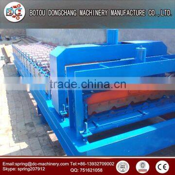 Straw glazed roof tile forming machine