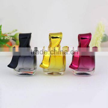 fashion design flower shape pump sprayer cap 20ml crystal perfume glass bottle for personal care