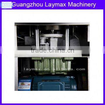 Pure White Salt Block Press Machine photo-3