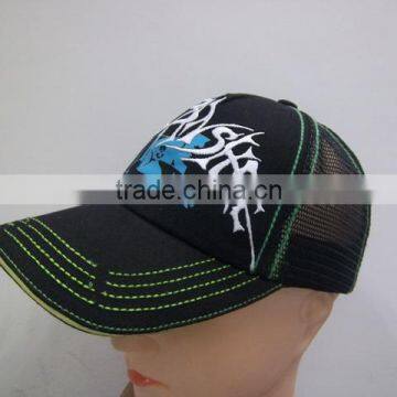 2016 Embroidery LOGO Mesh Trucker Hat and Cap With Thick Stiching photo-3