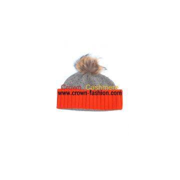 women knitted pure cashmere cable hats and caps with fox/raccoon fur