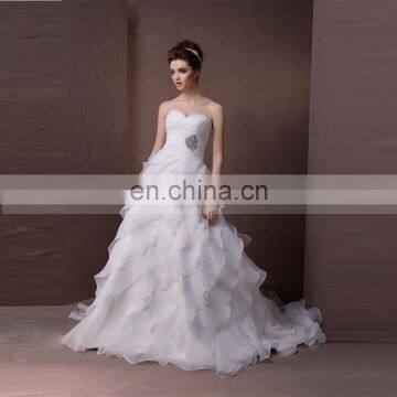 Graceful Sweet Heart Pleating Beads Applique Wedding Dress Long Train