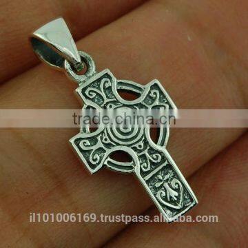 Small Celtic Cross Silver Pendant, pn112