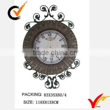 Decorative wall clock