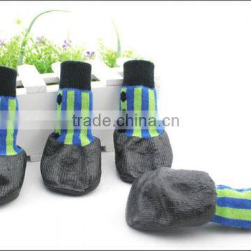 Classic Style Outdoor Waterproof Pet Sock