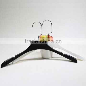 Hot sale Thin plastic dress hanger with low price