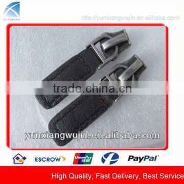 CD9097 Custom Metal Leather Zip Slider Puller for Jackets