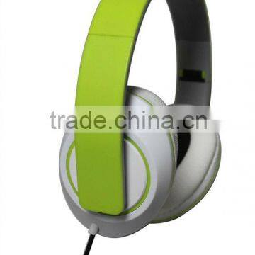 Cheap wired foldable computer headset with volum