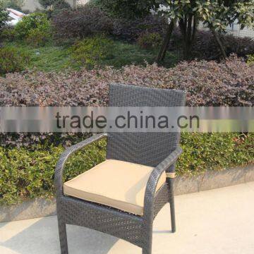 Durable Rattan Dining Set PE Garden Chairs And Table photo-5