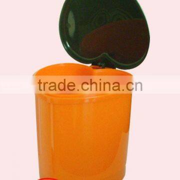 Heart-shaped Houseware Plastic Pedal Trash Bin photo-3