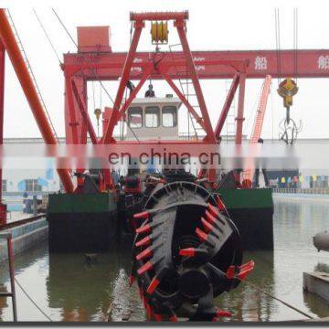 Sand suction dredging boat with hydraulic powered cutter