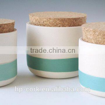 Cork lid for ceramic jar