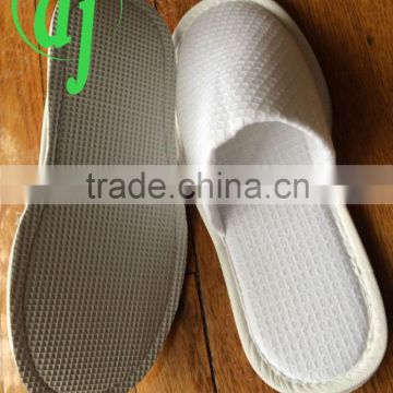 white comfortable velvet disposable hotel slipper with logo(hotel slipper) /wedding slippers for guests