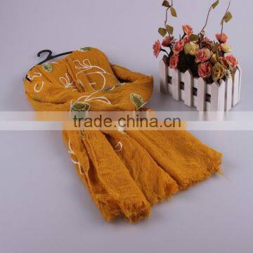 Wholesale Women Fashion Flower Embroidery Design Tassel Cotton Winter Scarf Quality Choice