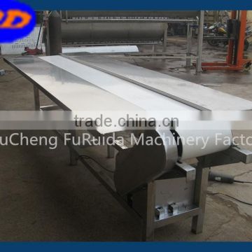 Flat Conveyor/ Poultry Carcass Cutting with Worktable