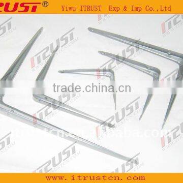 Steel trestle for shelves