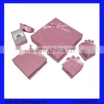 Luxury pink color printing paper o ring packaging gift box with foam inside