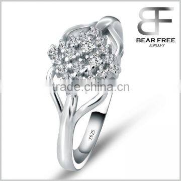 Fashion jewelry 925 Sterling silver Flower shape Wedding Bands Engagement Rings for Women with Crystal Rhinestones