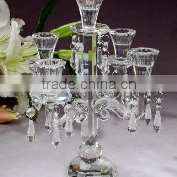 Elegant shape of crystal candlestick for birthday decorations in china