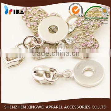 charming metal zipper puller with flat ring