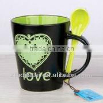 12oz Inner Green Glazed Funnel Shape Ceramic Spoon Mug with Heart Decal